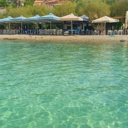 Endless Blue Seafront Retreat - Mikra Mantineia * 베르가켈라마타