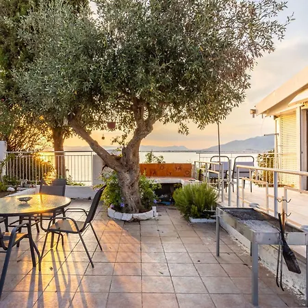 Endless Blue Seafront Retreat - Mikra Mantineia Σπίτι διακοπών Βέργα Καλαμάτας